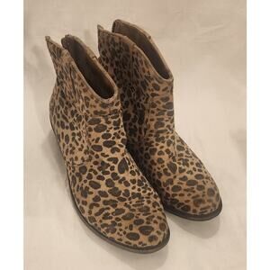 Billabong Leopard Print Ankle Boots Women’s Size 9